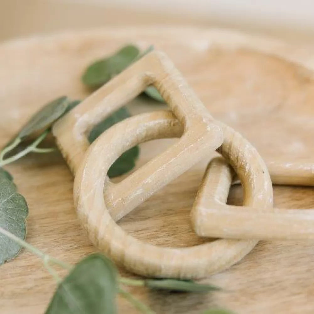 WOODEN DECORATIVE CHAIN