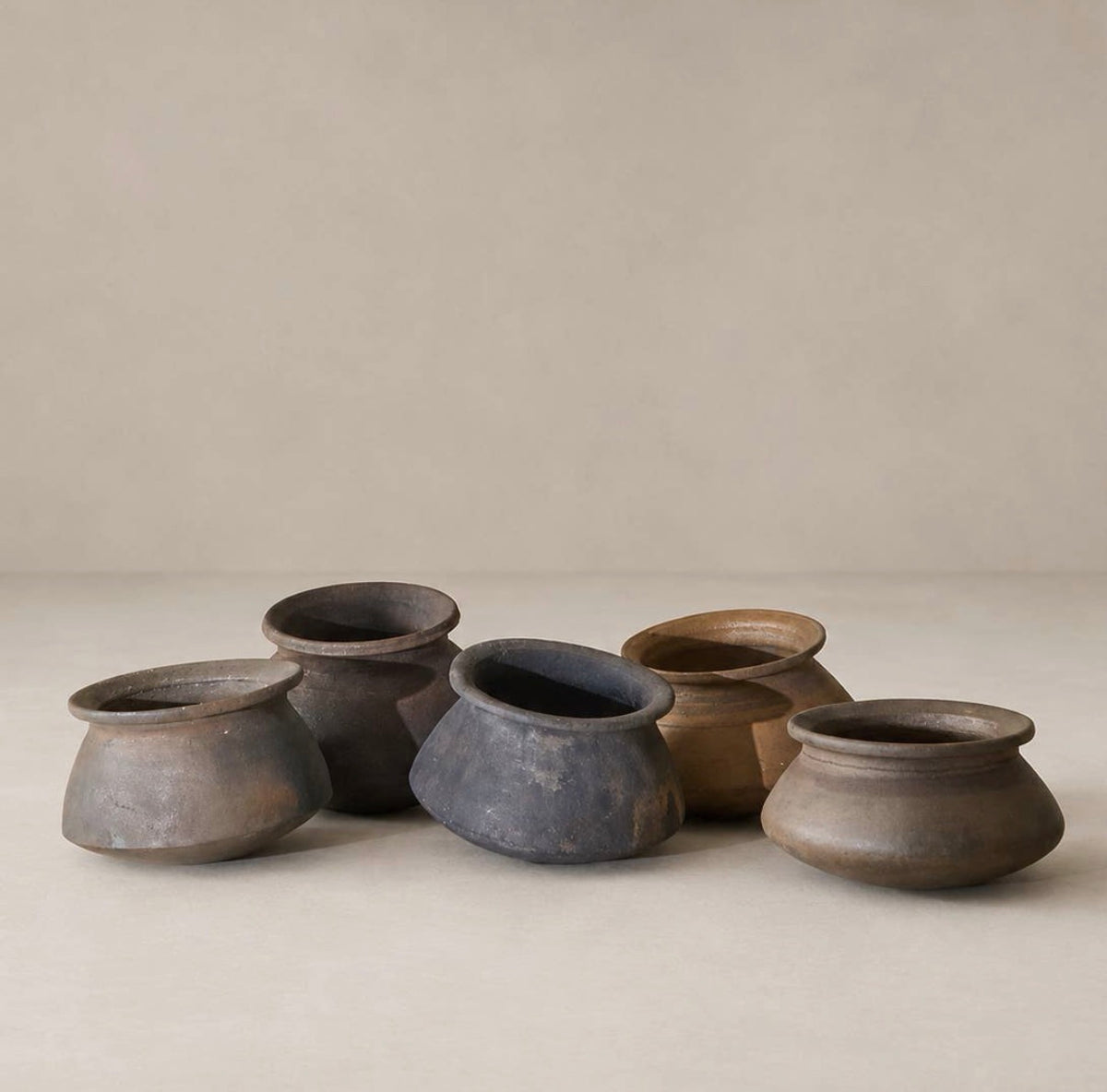 RUSTIC CLAY POT