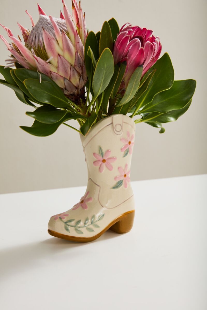 COWGIRL BOOT VASE